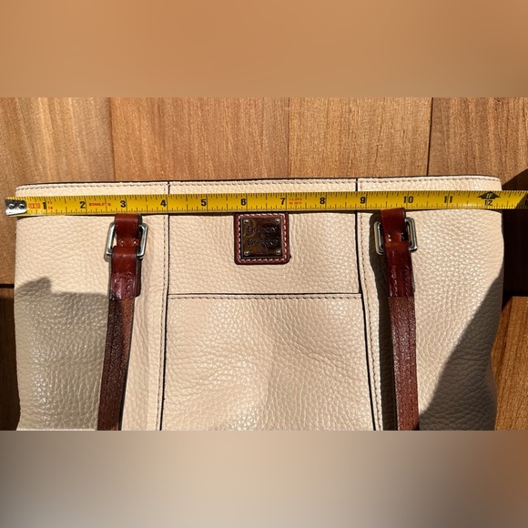Dooney & Bourke 
Pebble Grain Lexington Tote Bag - Picture 2 of 11